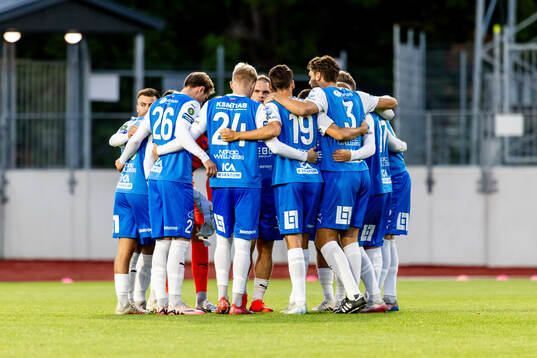 Oddevolds spelare laddar för match