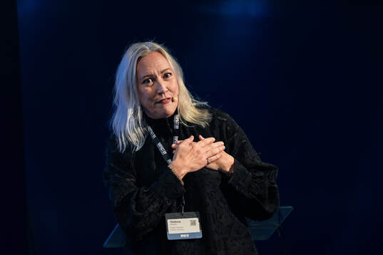 Helena Mueller, Grant Thornton