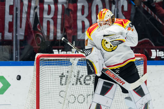 Brynäs målvakt Collin Delia