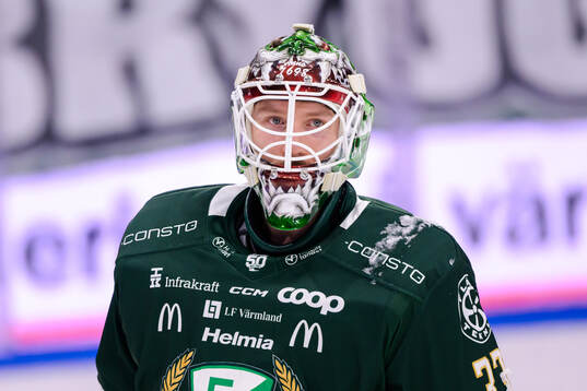 Färjestads målvakt Emil Larmi