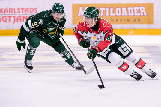 Färjestads Lucas Forsell och Frölundas Ivar Stenberg