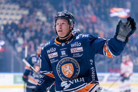Växjös Hugo Gustafsson jublar