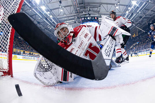 Örebros målvakt Jonas Arntzen deppar