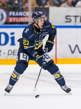 HV71s Jonathan Ang