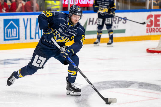 HV71s Olle Alsing
