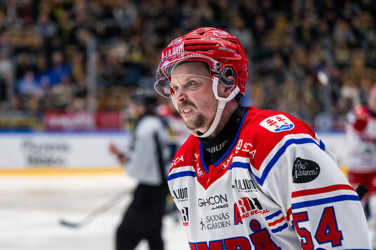 Timrås Jonathan Dahlén