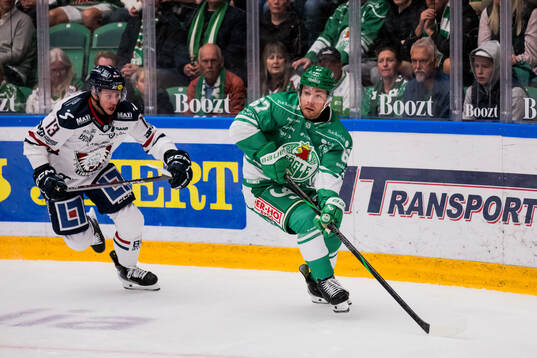 Linköpings Jakub Vrana och Rögles Leon Bristedt