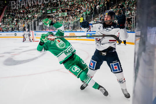 Rögles Albin Sundsvik och Linköpings Rasmus Rissanen
