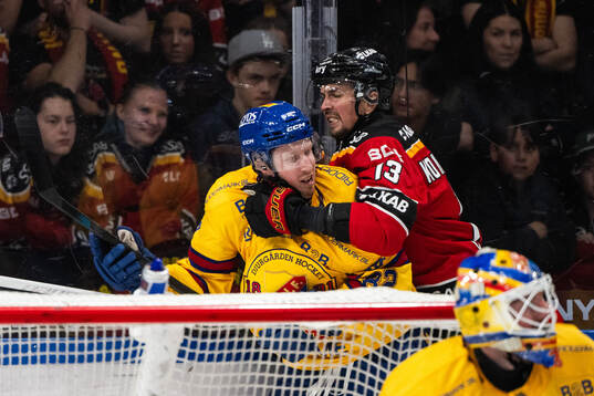 Djurgårdens Colby Sissons och Luleås Eetu Koivistoinen