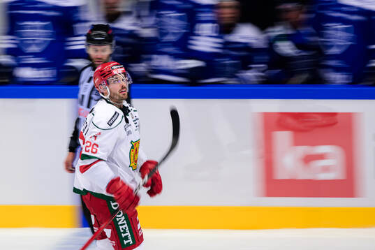 Moras Arvid Degerstedt jublar