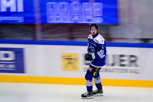 Karlskogas Kalle Jellvert jublar
