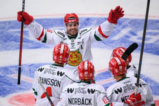 Moras Georg Weigelt jublar
