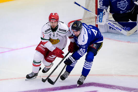Moras Ethan De Jong och Karlskogas Kalle Jellvert