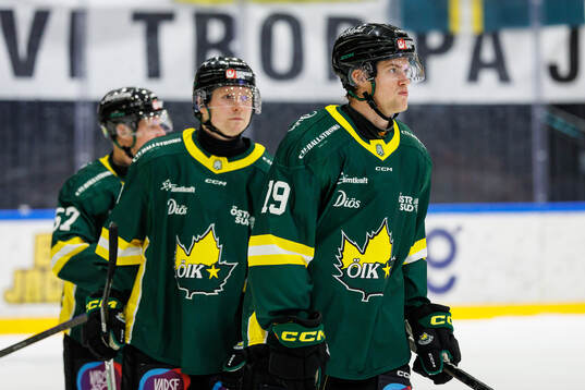 Östersunds Isak Garfve deppar