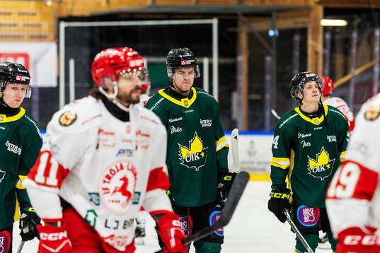 Östersunds Isak Garfve deppar