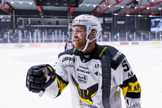 Västerås Anton Mylläri jublar
