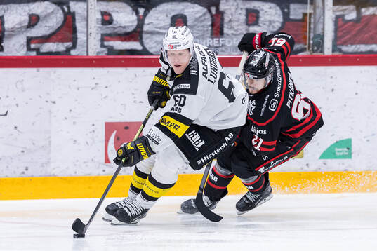Västerås Niclas Lundgren och Nybros Miikka Pitkänen