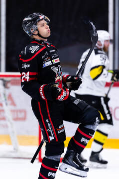 Nybros Hampus Eriksson jublar