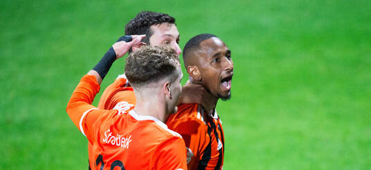 Kristianstads 3-målsskytt Omar Dampha i matchen i division