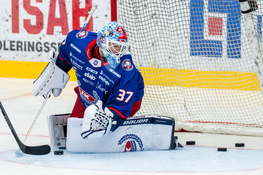 Oskarshamns målvakt Emil Vuorio