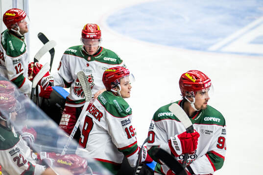 Modos Milton Gästrin, Tyler Kelleher och Alexander