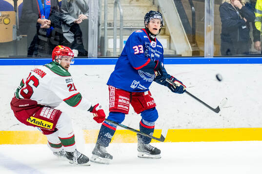 Modos Emil Larsson och Oskarshamns Filiph Engsund