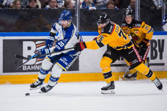 Leksands Nolan Stevens och Luleås Anton Levtchi