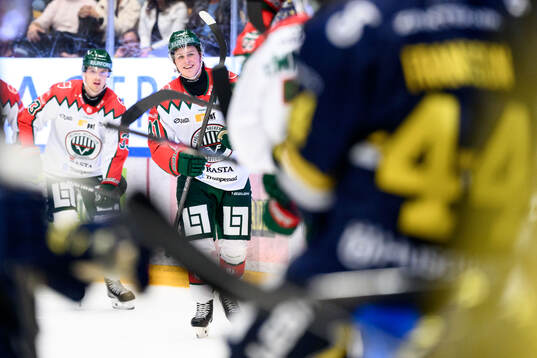 Frölundas Ivar Stenberg jublar