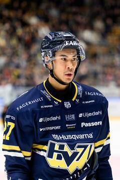 HV71s Jonathan Ang