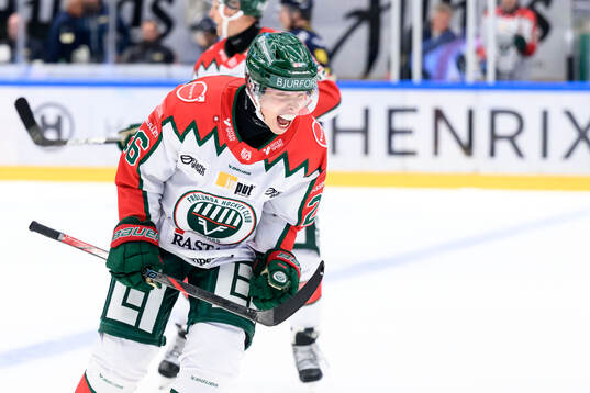 Frölundas Isac Heens jublar