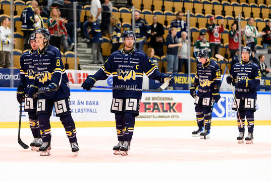 HV71s Olle Alsing deppar