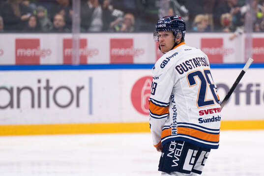 Växjös Hugo Gustafsson deppar