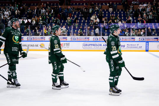 Färjestads Radim Zohorna, Oskar Steen och Luke Philp deppar