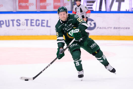 Färjestads Oskar Steen