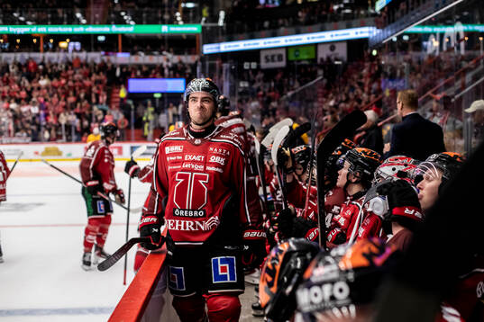 Örebros Luke Martin deppar