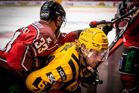 Örebros Christopher Mastomäki och Skellefteås Jonathan