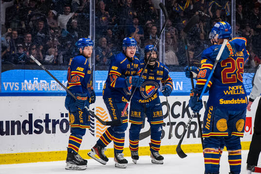 Djurgårdens Anton Frondell jublar