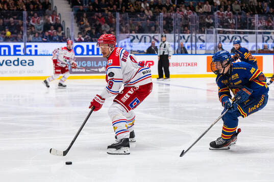 Timrås Didrik Strömberg och Djurgårdens Viggo Björck