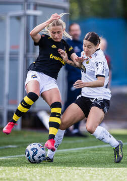 AIKs Olivia Lindstedt och Häckens Tabitha Michelle Tindell