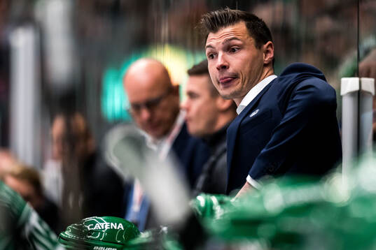 Rögles assisterande tränare Max Bohlin