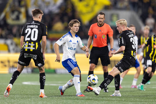 IFK Norrköpings Axel Brönner mot Häckens Adrian