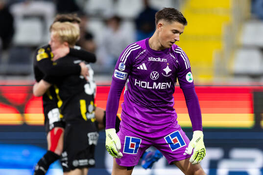 IFK Norrköpings målvakt David Andersson deppar