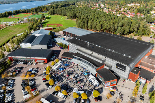 Tegera Arena och Impact tour