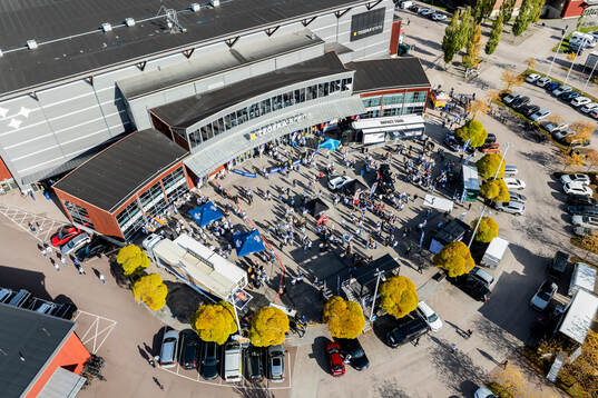 Tegera Arena och Impact tour