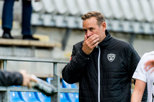 Rosengårds tränare Martin Qvarmans Möller deppar