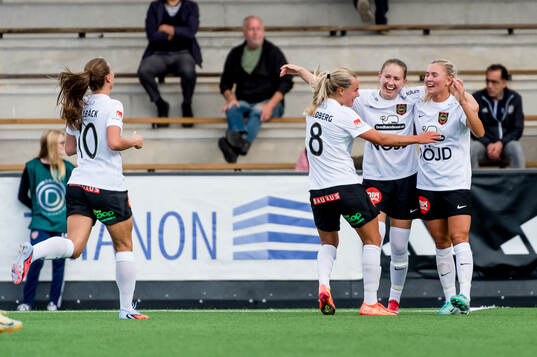Brommapojkarnas Ida Bengtsson jublar