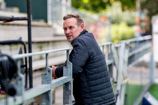 Rosengårds tränare Martin Qvarmans Möller deppar