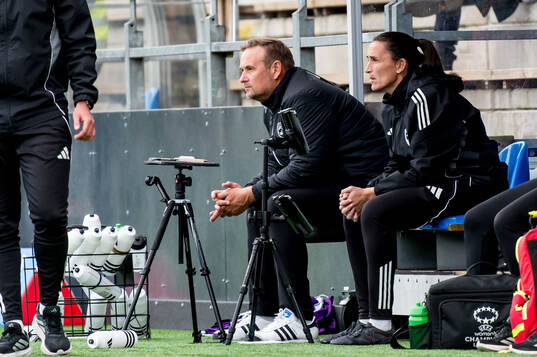 Rosengårds tränare Martin Qvarmans Möller deppar