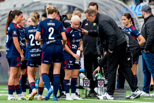 Rosengårds Anni Hartikainen och tränare Martin Qvarmans