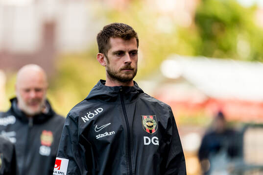 Brommapojkarnas tränare Daniel Gunnars